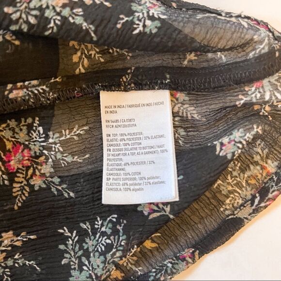American Eagle Black Sheer Floral Boho Ruffle Blouse Size XS - Picture 4 of 8